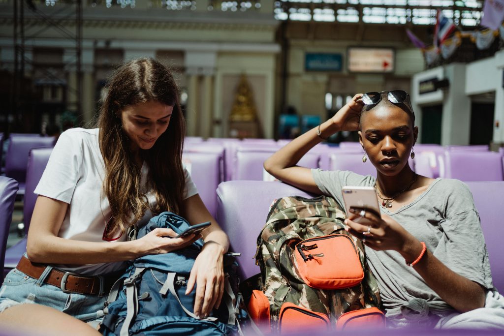 pexels-ketut-subiyanto-4901945